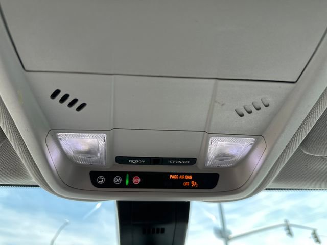 Used 2021 Chevrolet Equinox LT FWD image 20