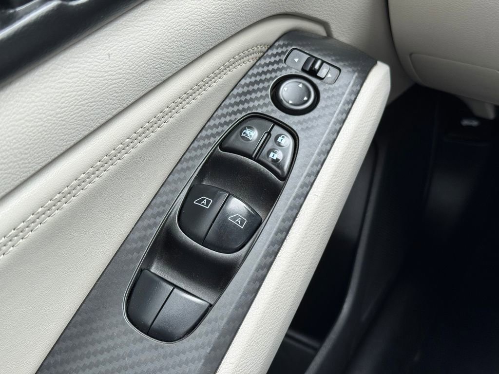 Used 2019 Nissan Altima 2.5 SV FWD image 29