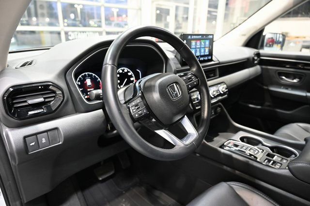 Used 2024 Honda Pilot Touring image 23