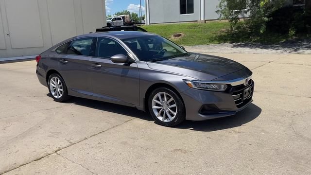 Used 2021 Honda Accord LX image 2