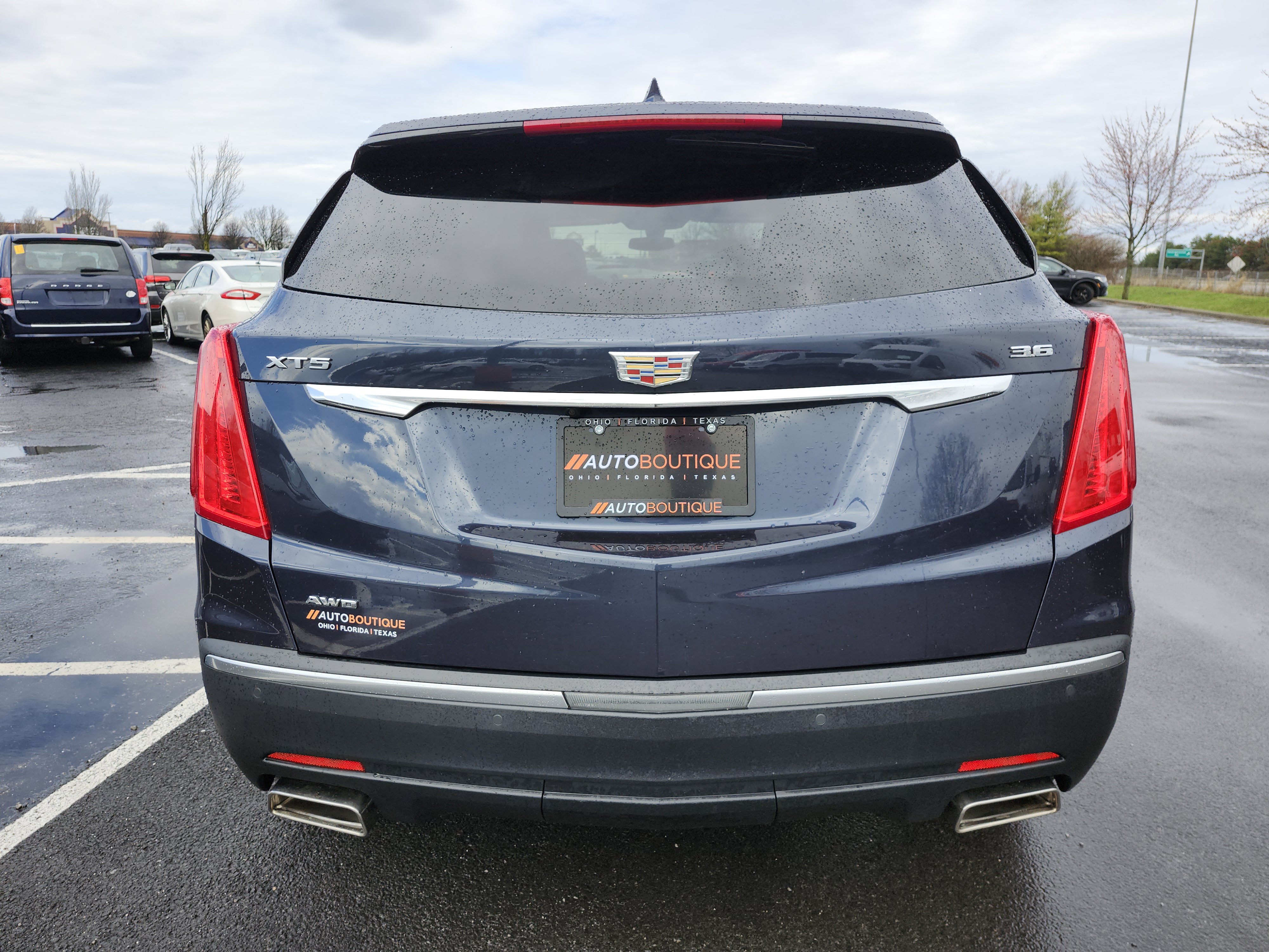 Used 2018 Cadillac XT5 AWD image 16