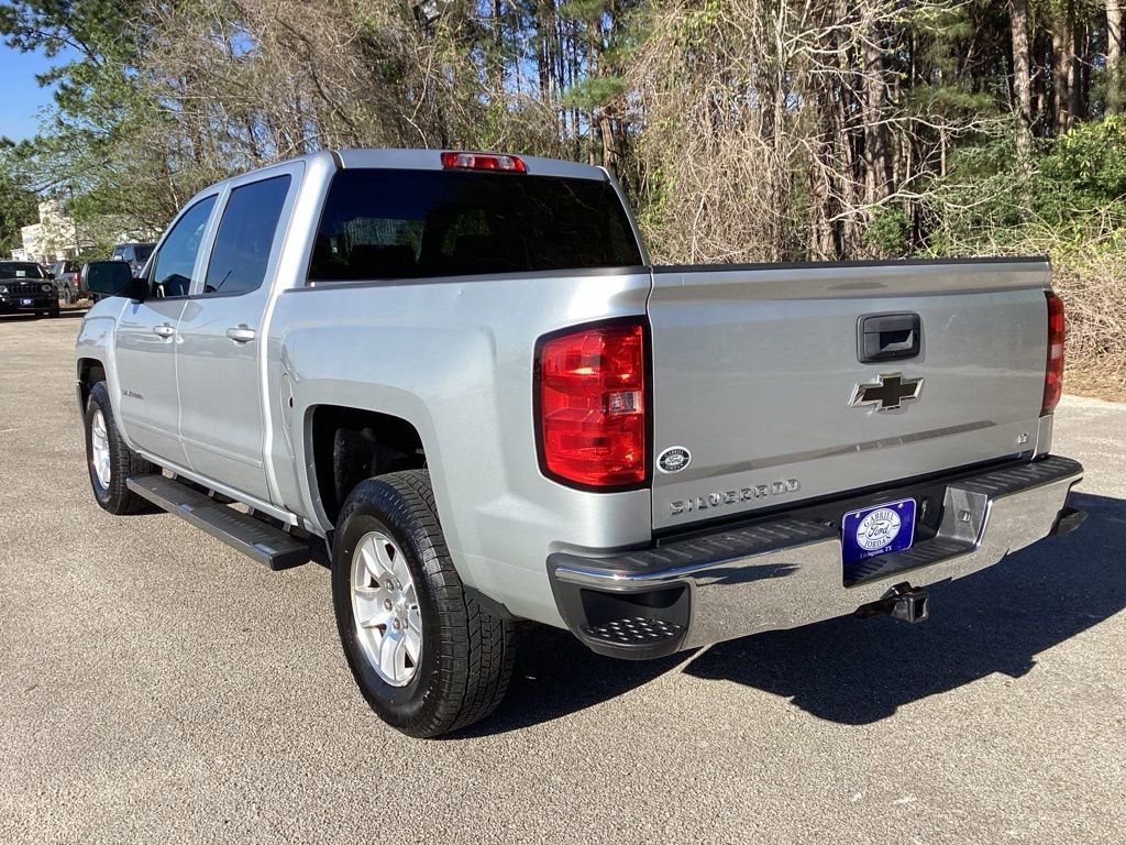 Used 2017 Chevrolet Silverado 1500 LT w/ LT Convenience Package image 7