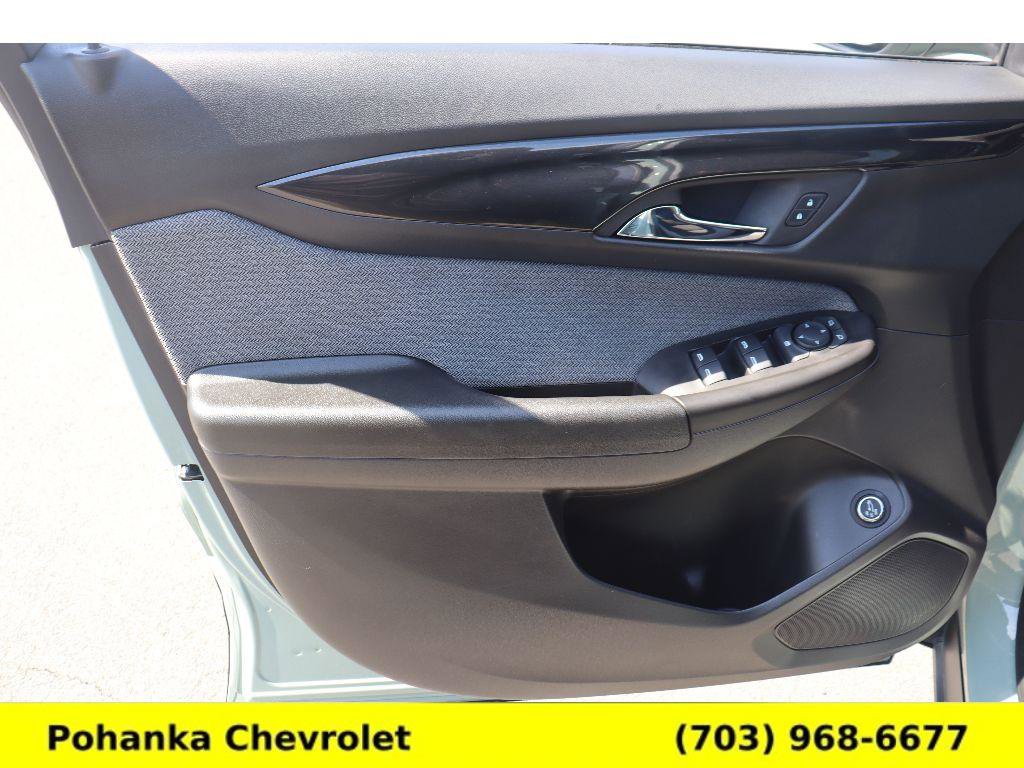 Certified 2025 Chevrolet TrailBlazer LT w/ Convenience Package FWD image 24