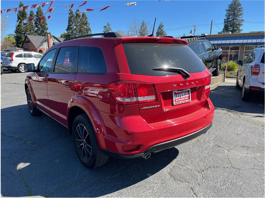 Used 2018 Dodge Journey SXT w/ Connectivity Group image 5