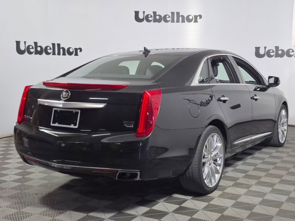 Used 2013 Cadillac XTS Platinum AWD/4WD image 7