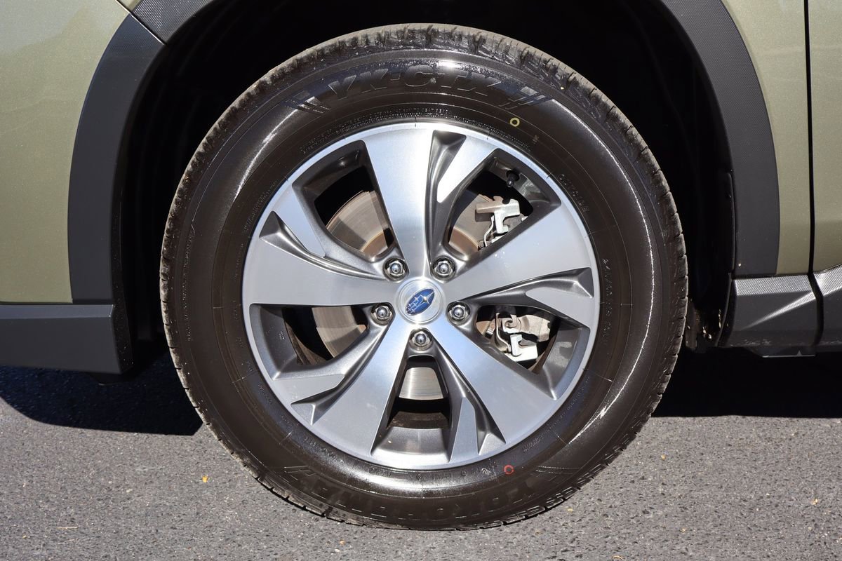 Used 2023 Subaru Ascent Premium w/ Convenience Package image 43