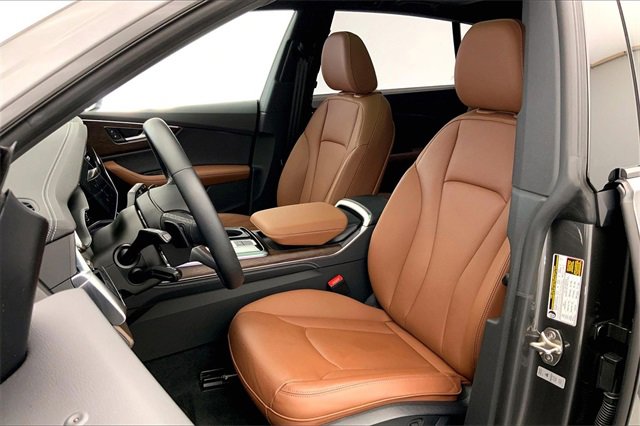 Certified 2025 Audi Q8 Premium Plus image 25