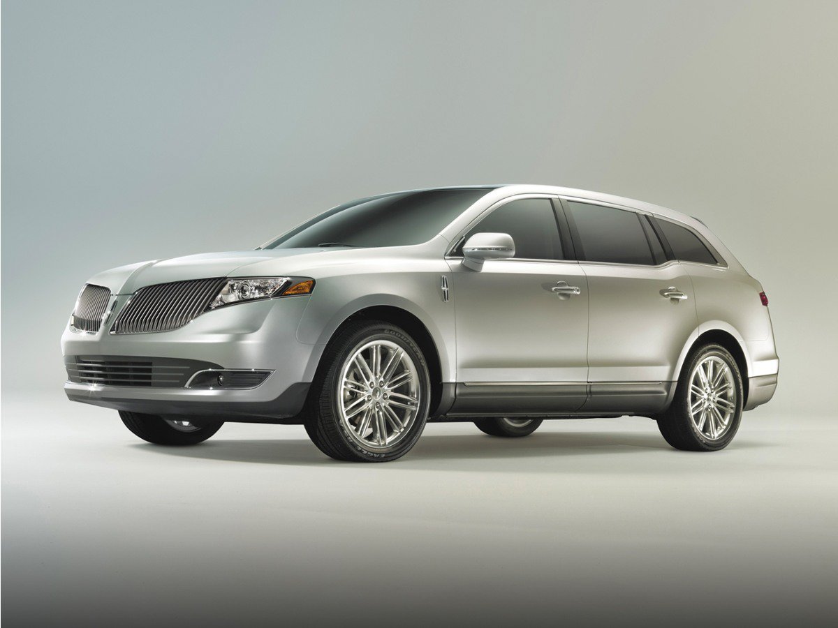 Used 2013 Lincoln MKT AWD