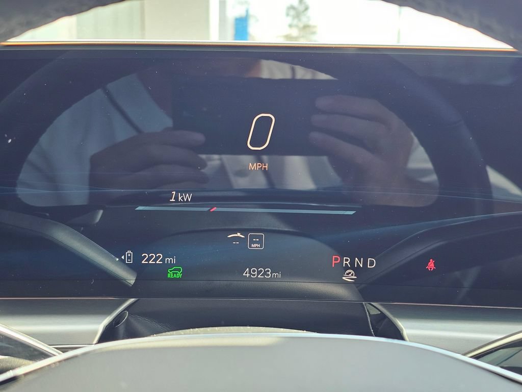 Used 2025 Cadillac Lyriq Sport RWD image 27