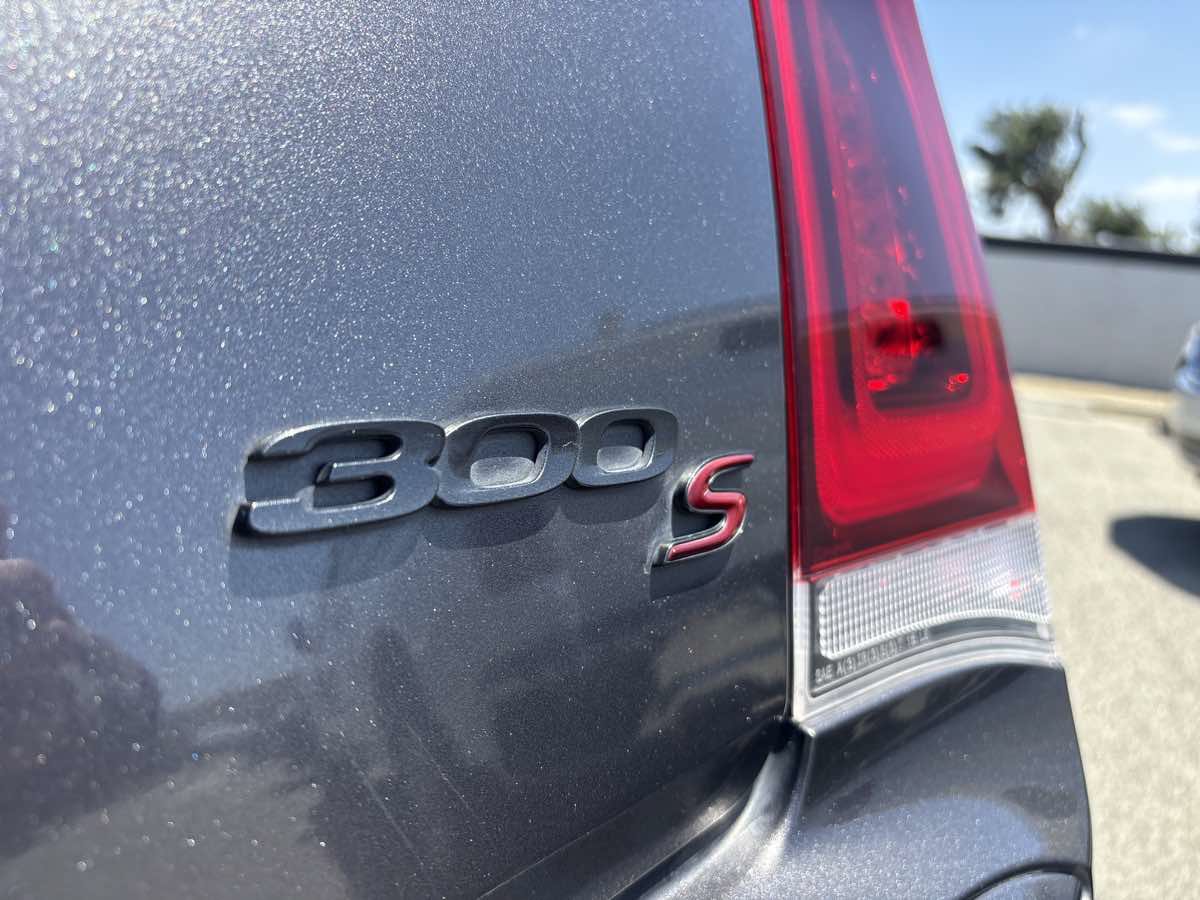 Used 2021 Chrysler 300 S RWD image 4