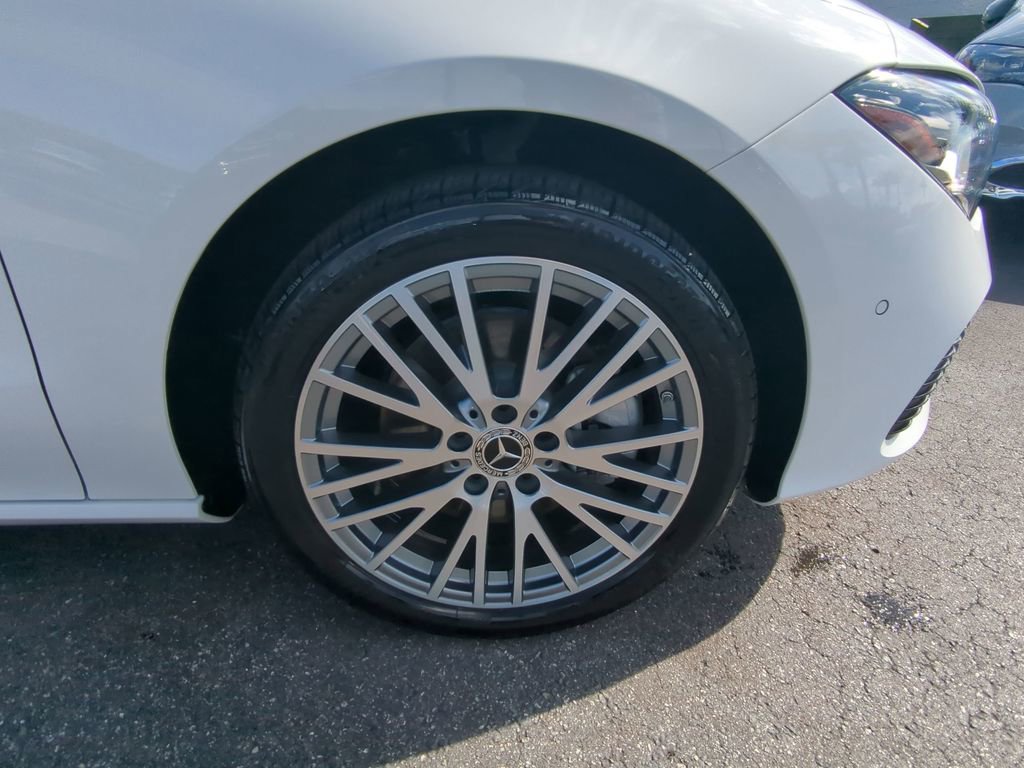 Certified 2025 Mercedes-Benz CLA 250 image 15