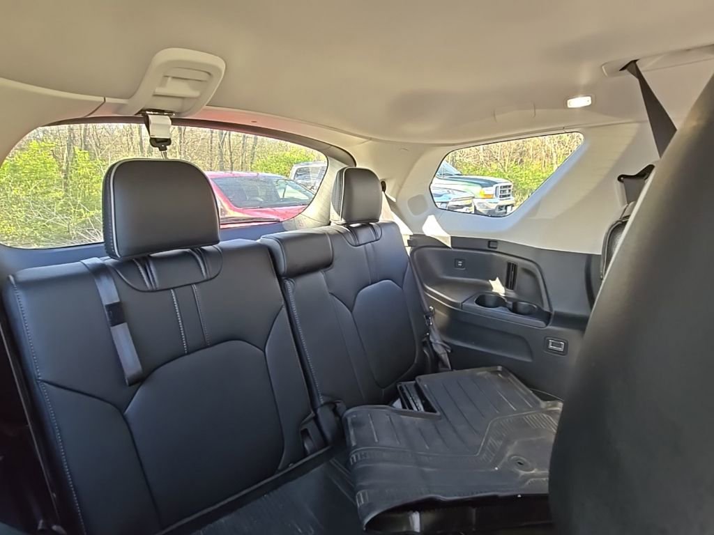 Used 2024 Honda Pilot Elite image 20