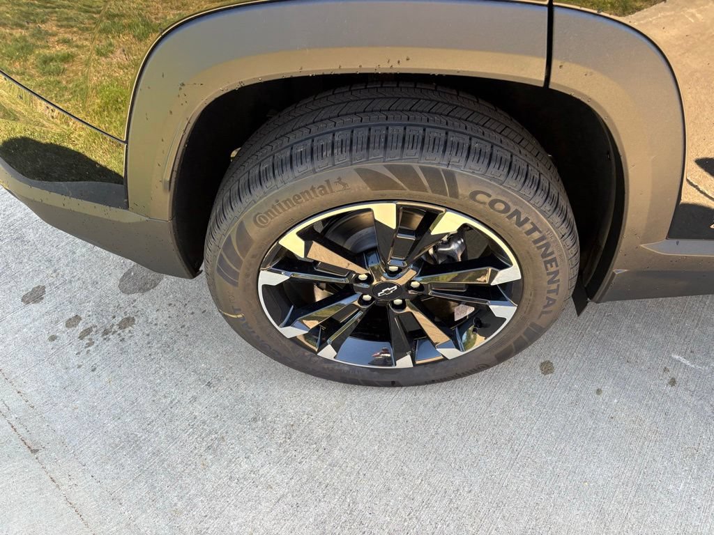 New 2026 Chevrolet Equinox RS w/ Safety and Technology Package AWD/4WD image 60