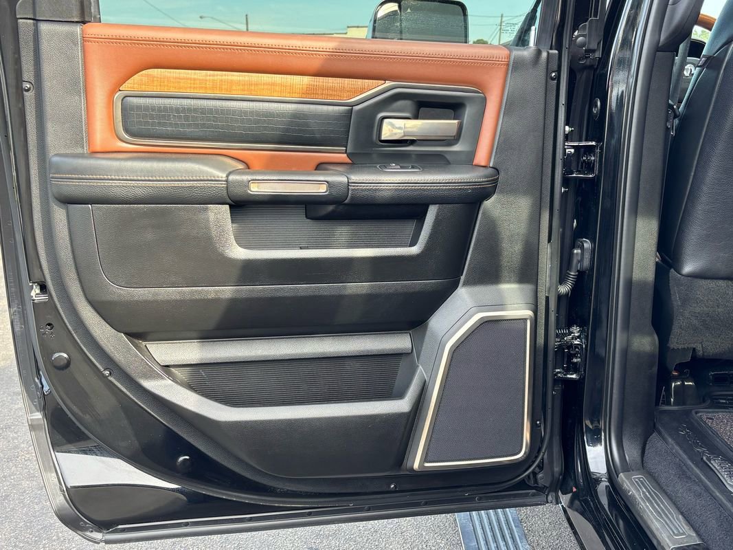 Used 2019 RAM 3500 Limited image 26