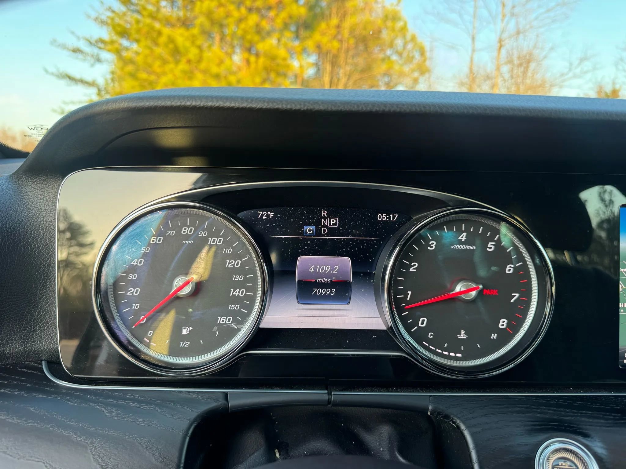 Used 2017 Mercedes-Benz E 300 4MATIC image 23