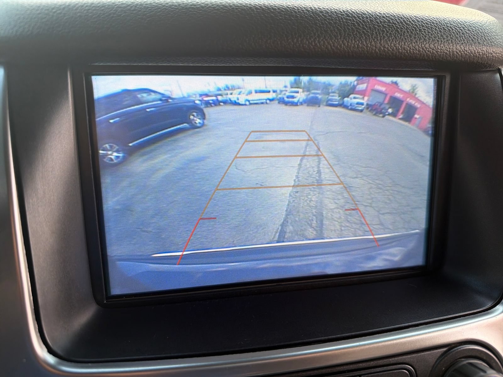 Used 2020 Chevrolet Suburban Premier AWD/4WD image 24