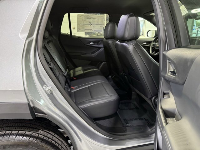 New 2026 Chevrolet Equinox LT w/ Convenience Package II image 13