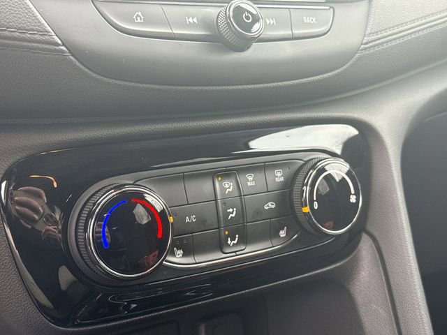 Used 2023 Buick Encore GX Preferred w/ Cold Weather Comfort Package image 18