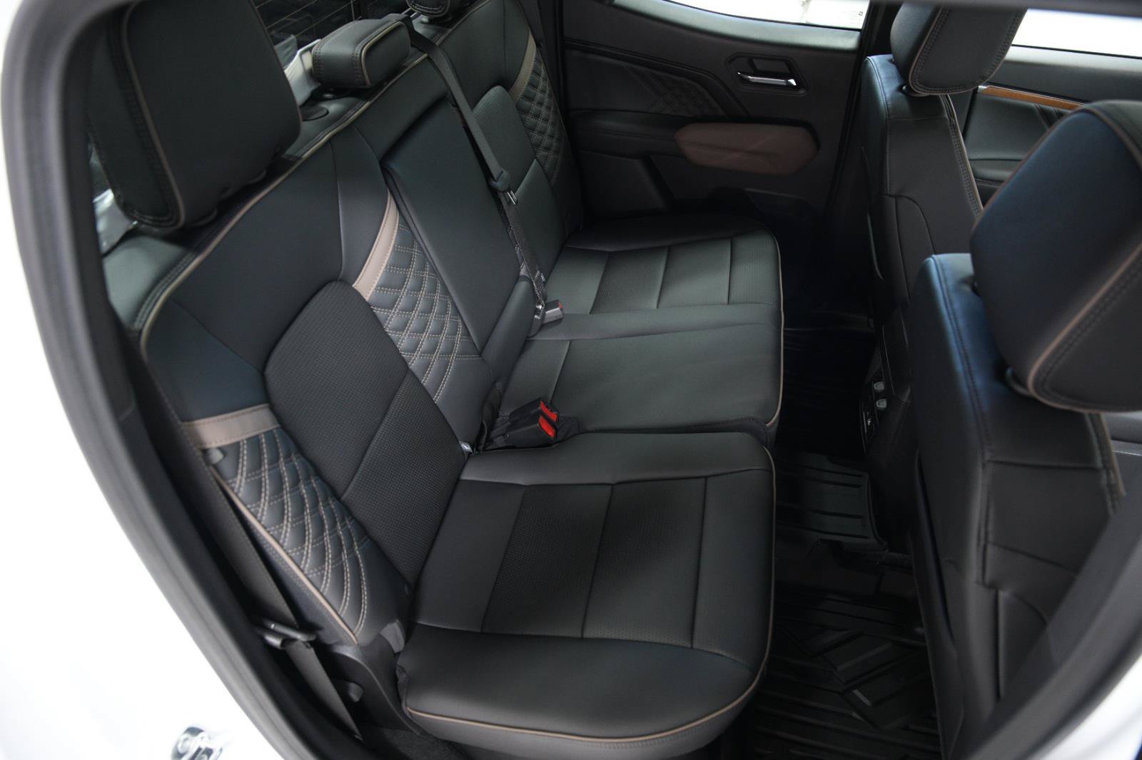 New 2026 GMC Canyon Denali AWD/4WD image 14