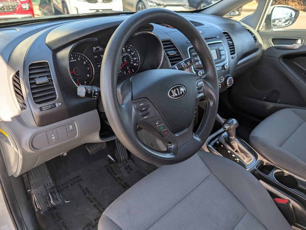 Certified 2017 Kia Forte LX image 8