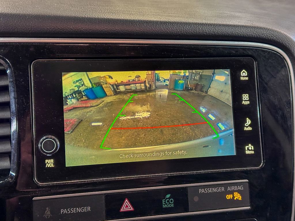 Used 2019 Mitsubishi Outlander AWD image 14