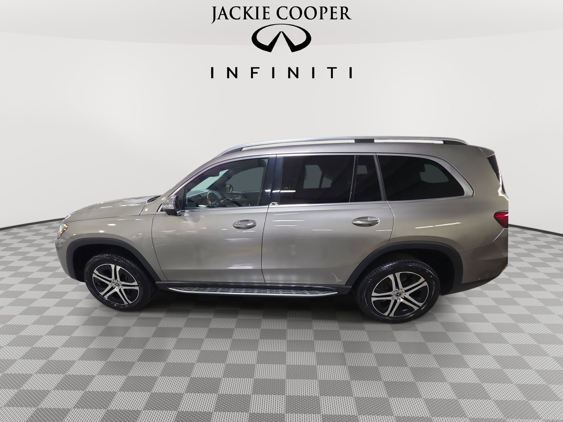 Used 2021 Mercedes-Benz GLS 450 4MATIC image 8