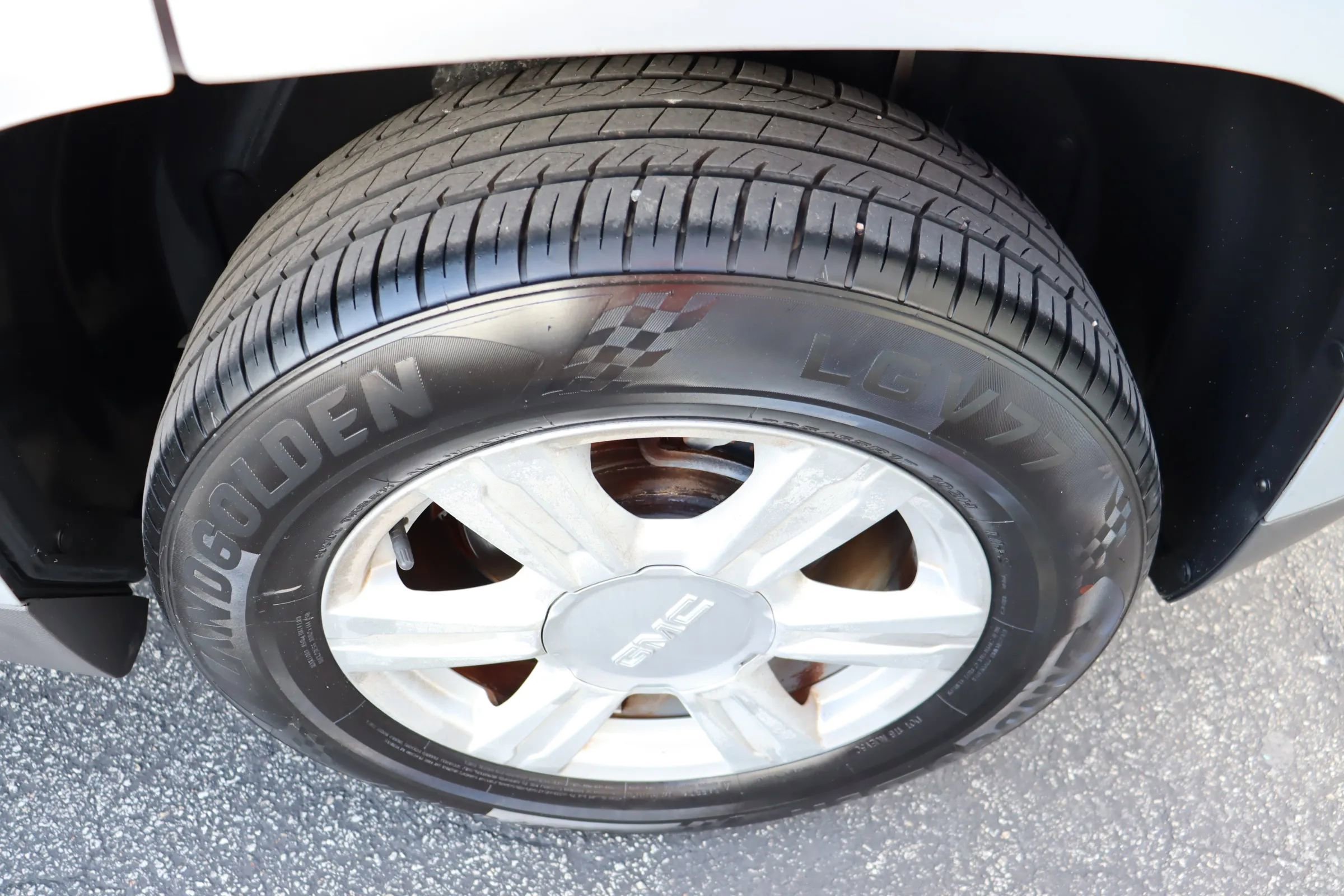 Used 2015 GMC Terrain SLE image 21