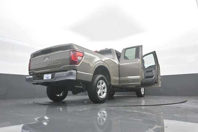New 2026 Ford F150 XLT w/ Tow/Haul Package image 39