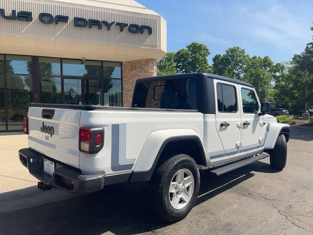 Used 2022 Jeep Gladiator Sport AWD/4WD image 3