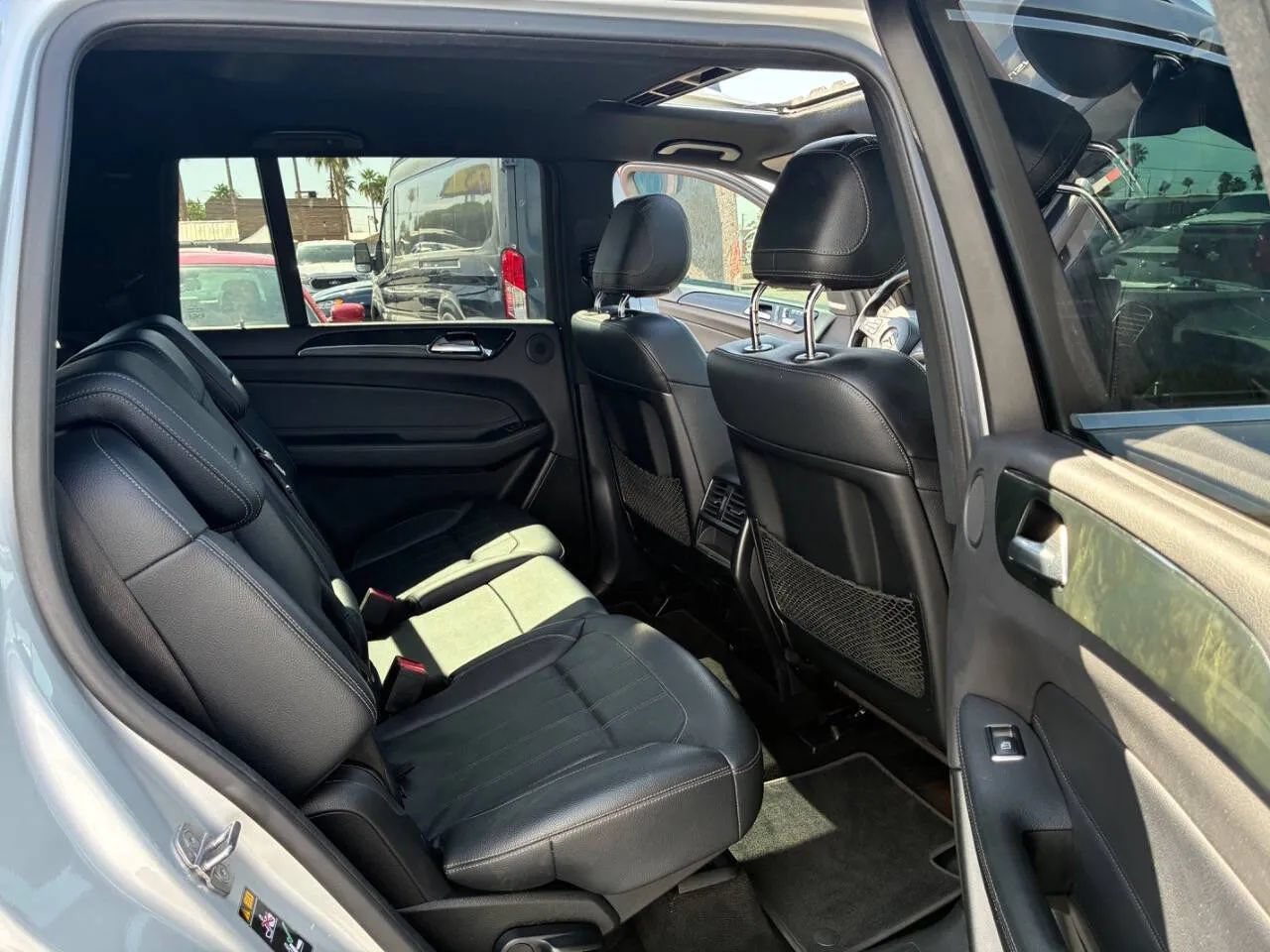 Used 2019 Mercedes-Benz GLS 450 4MATIC image 24