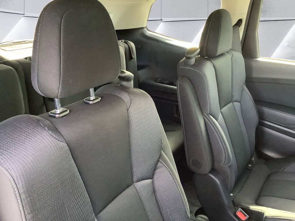 Certified 2024 Subaru Ascent Premium w/ Convenience Package image 16