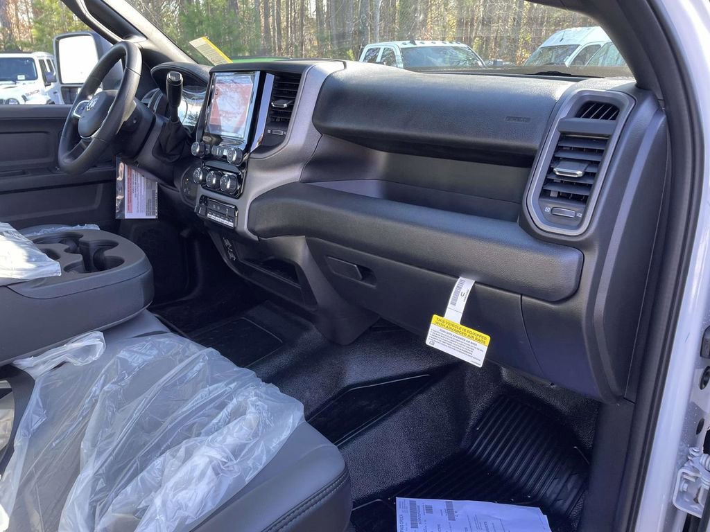 New 2026 RAM 4500 Tradesman w/ Chrome Appearance Group AWD/4WD image 14