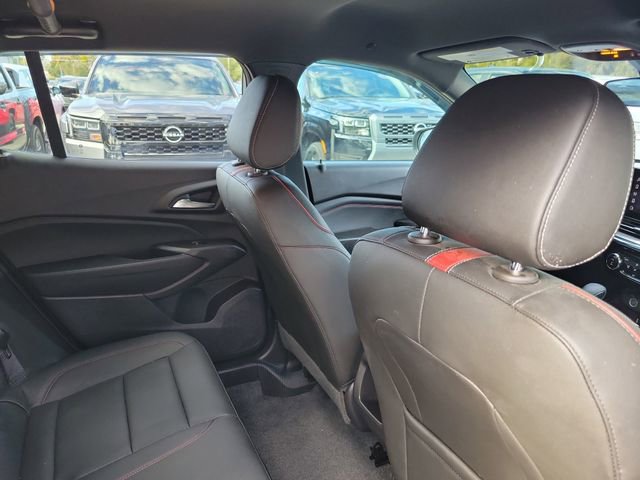 Used 2025 Chevrolet Trax RS w/ Driver Confidence Package image 29