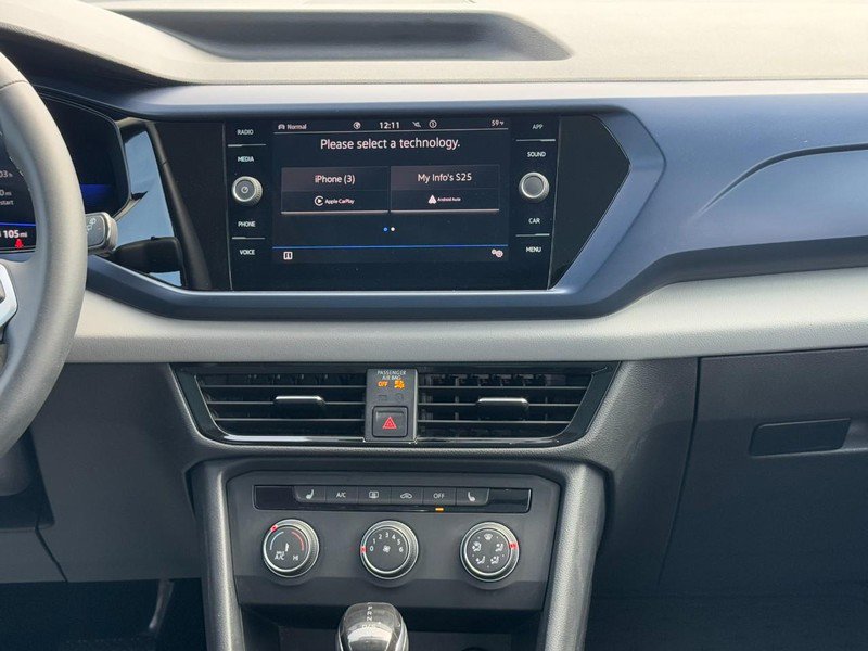 Used 2022 Volkswagen Taos SE image 13