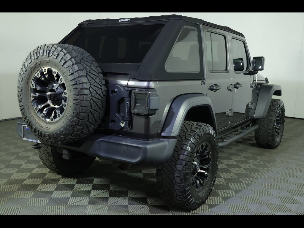 Used 2018 Jeep Wrangler Unlimited Sport S image 2