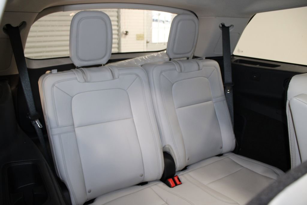 New 2026 Lincoln Aviator Reserve image 33