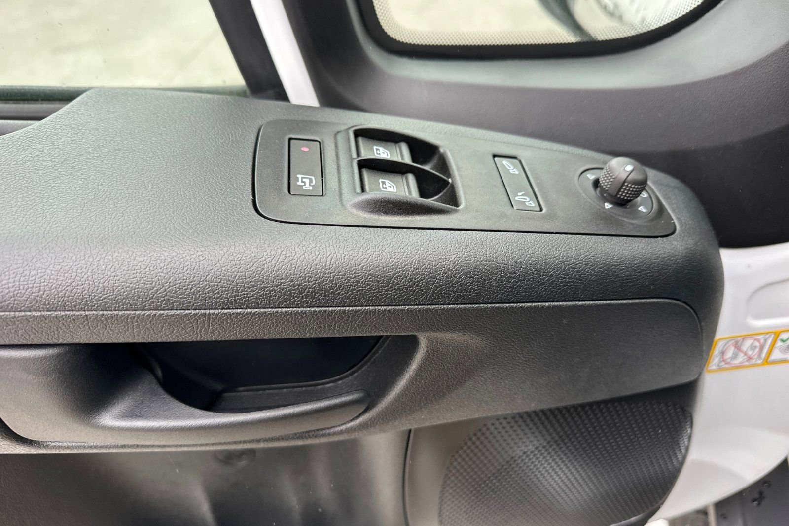 New 2026 RAM ProMaster 2500 w/ Advanced Safety Group image 12
