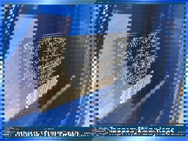 Used 2025 Genesis G70 2.5T w/ Sport Prestige Package image 19