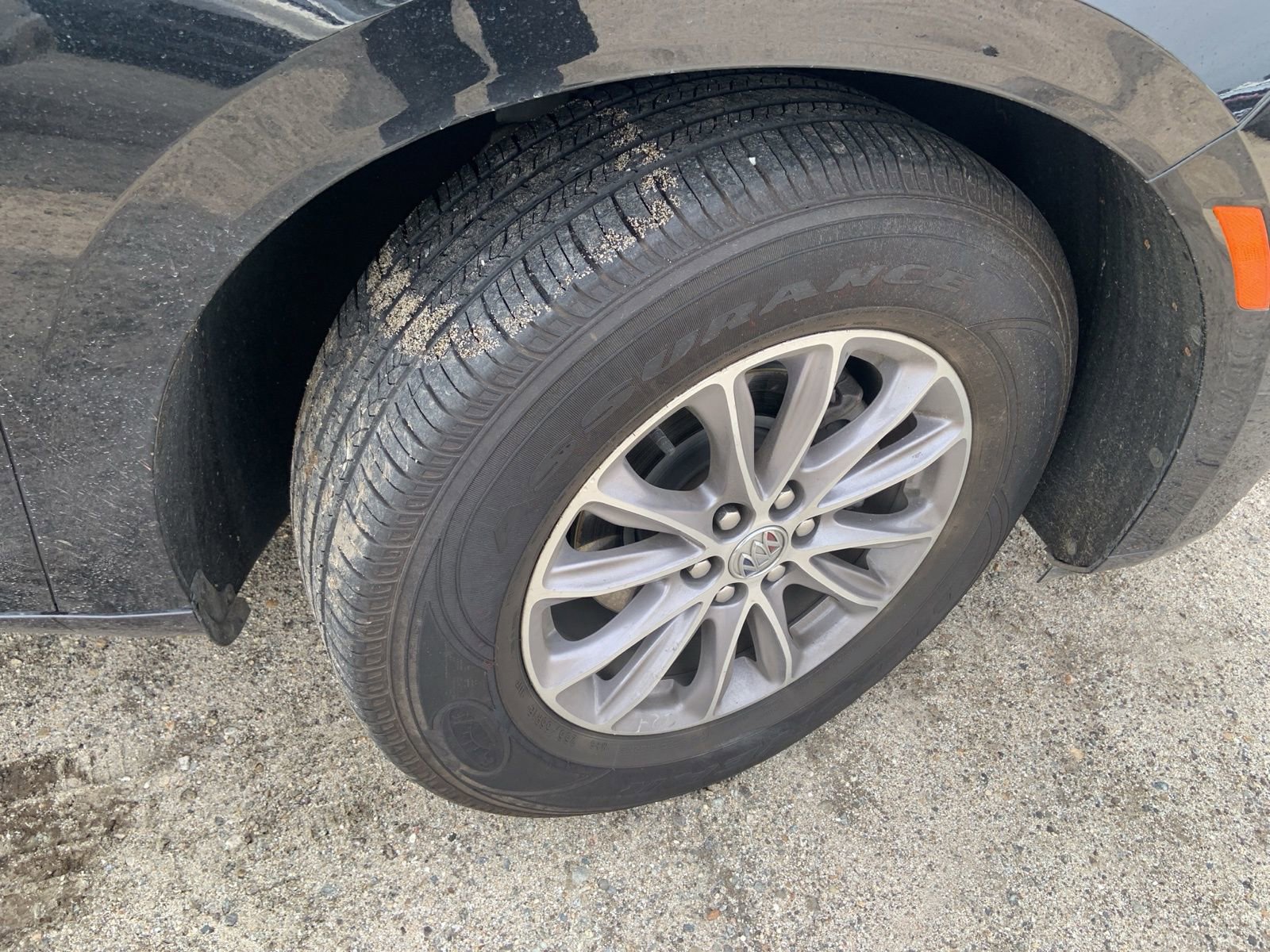 Used 2023 Buick Enclave Premium image 12