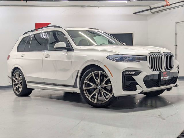 Used 2021 BMW X7 M50i AWD/4WD image 2