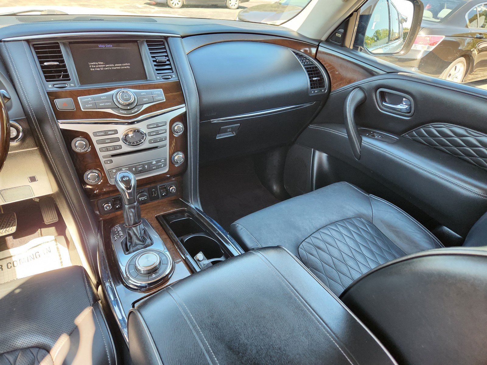 Used 2018 INFINITI QX80 4WD w/ Deluxe Technology Package image 14