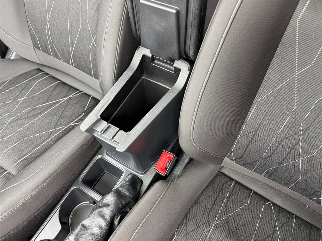 Used 2018 Ford EcoSport SE w/ SE Convenience Package image 27