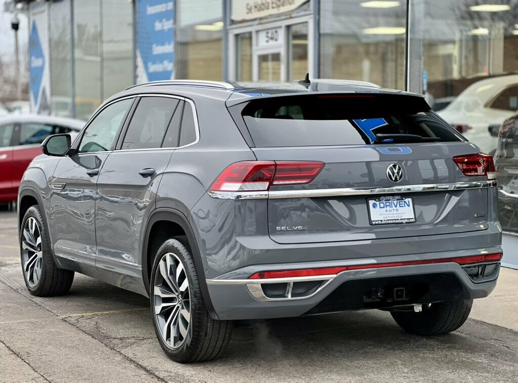 Used 2023 Volkswagen Atlas Cross Sport SEL Premium R-Line AWD/4WD image 3