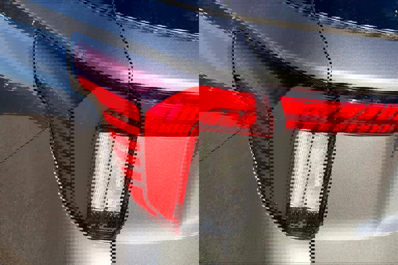 New 2026 Ford Explorer Active w/ Active Comfort Package image 14