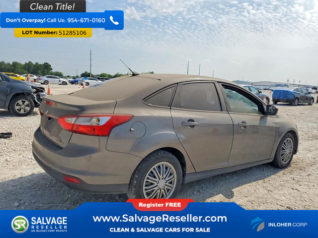 Used 2012 Ford Focus SE FWD image 4