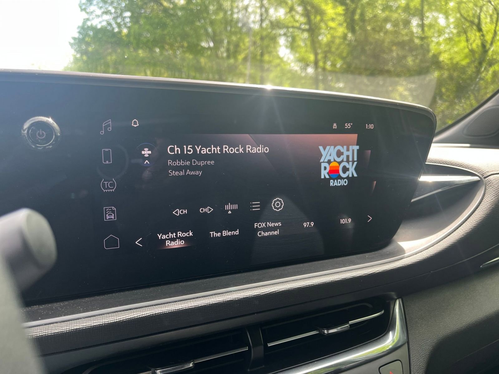 Used 2025 Buick Envista Preferred image 20