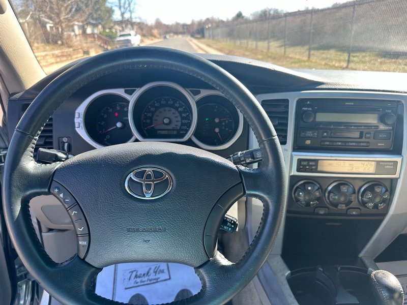 Used 2005 Toyota 4Runner Sport image 18