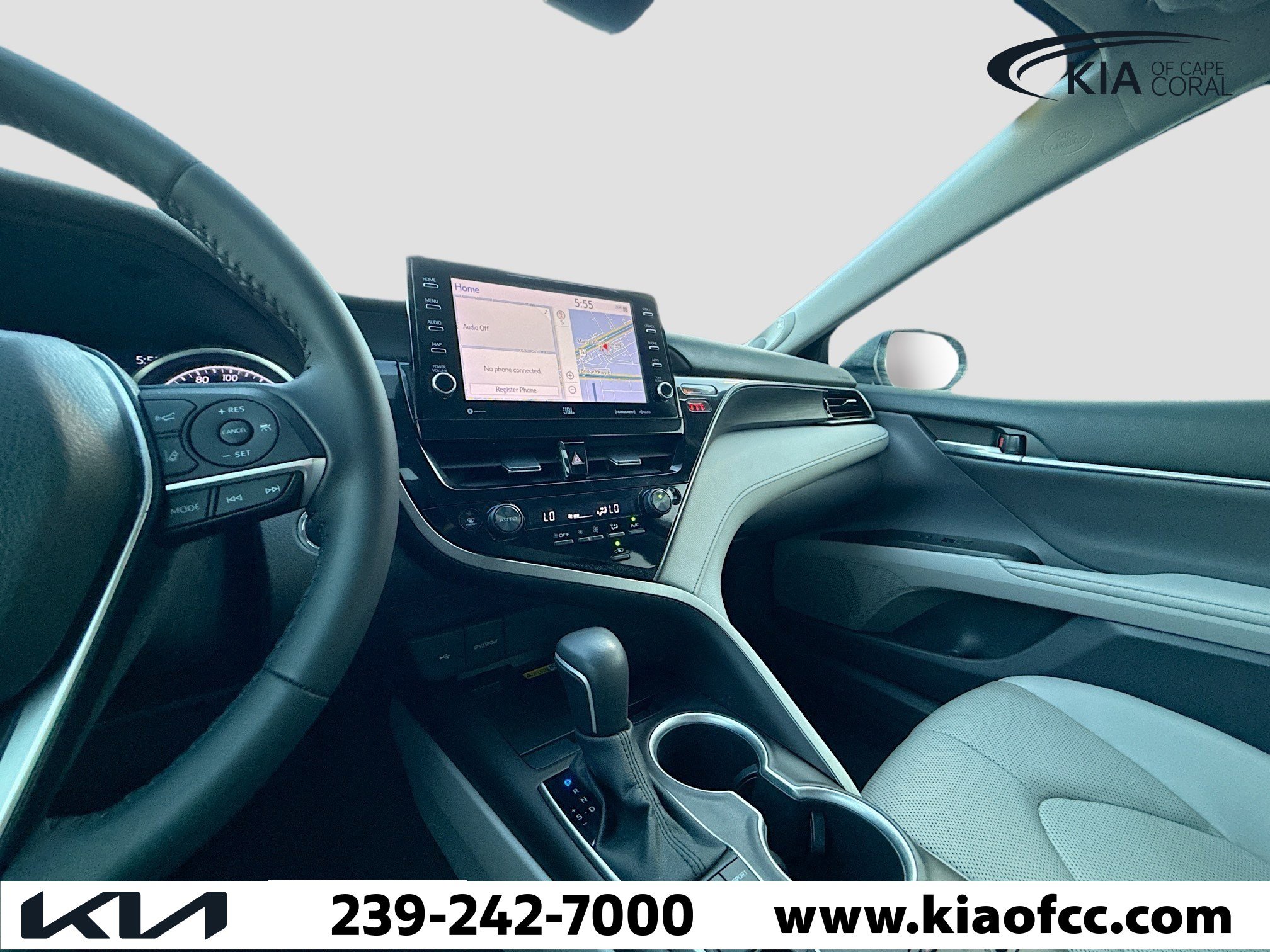 Used 2023 Toyota Camry XLE w/ Navigation Package FWD image 25