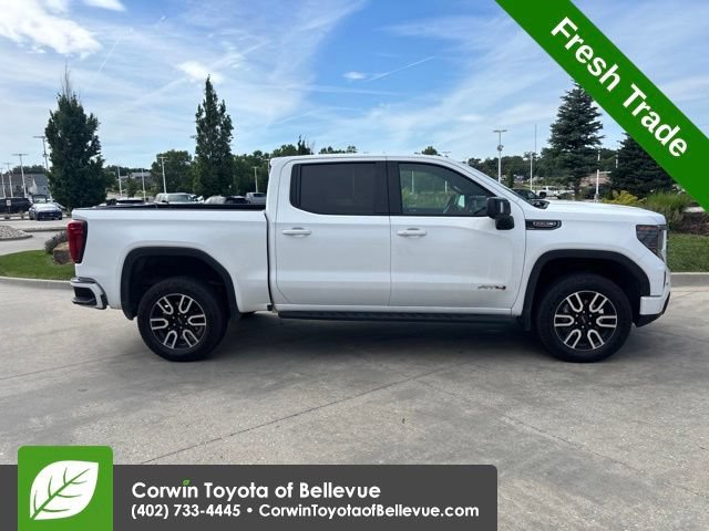 Used 2024 GMC Sierra 1500 AT4 w/ Technology Package AWD/4WD image 2