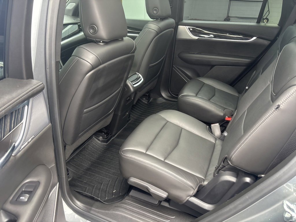 Used 2020 Cadillac XT6 Premium Luxury image 13